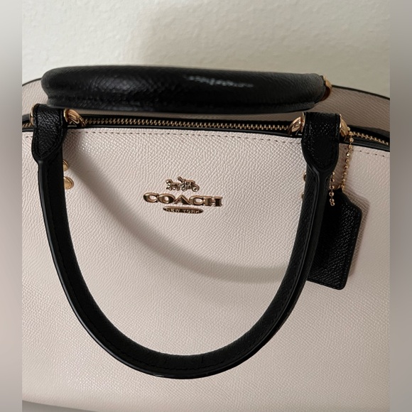 Coach Outlet Lillie Carryall in Colorblock - Picture 5 of 16